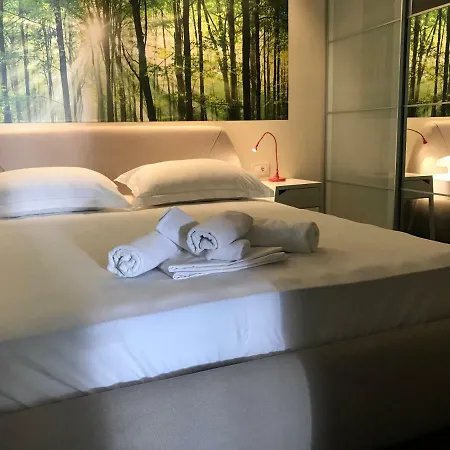 One Bedroom * Split