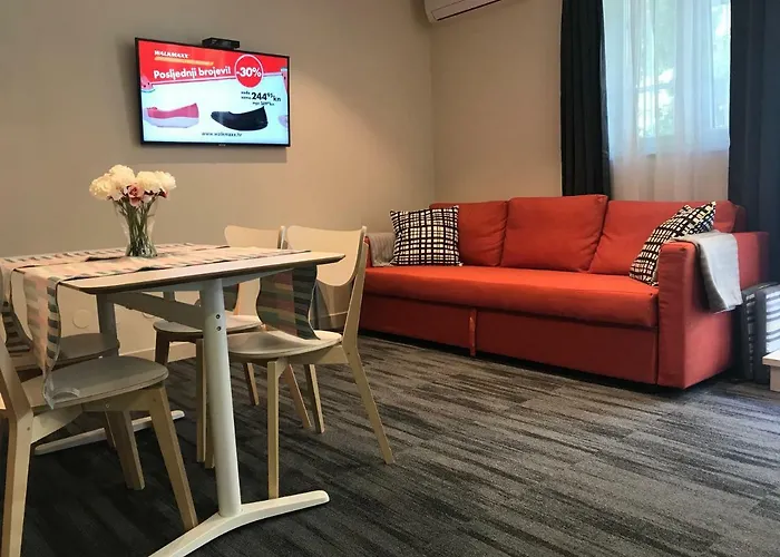 One Bedroom * Split